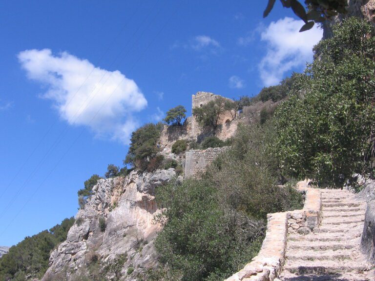 Castillo de Alaro