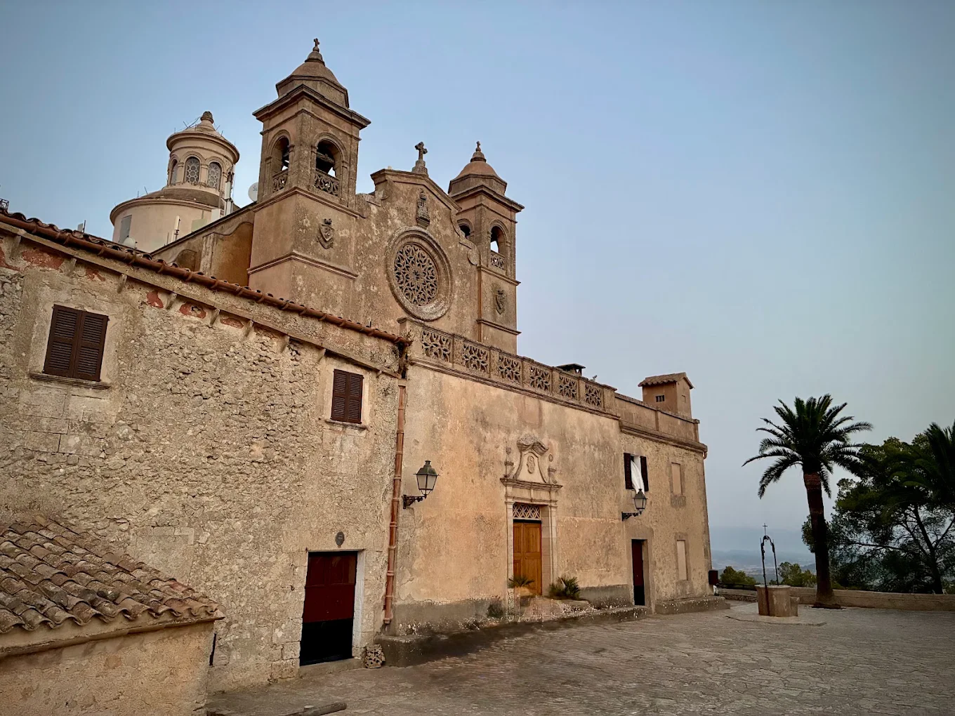 ermita-de-Bonany-mallorca.webp