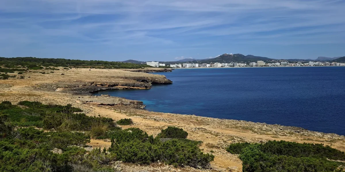 visitar-Castell-de-la-punta-de-namer