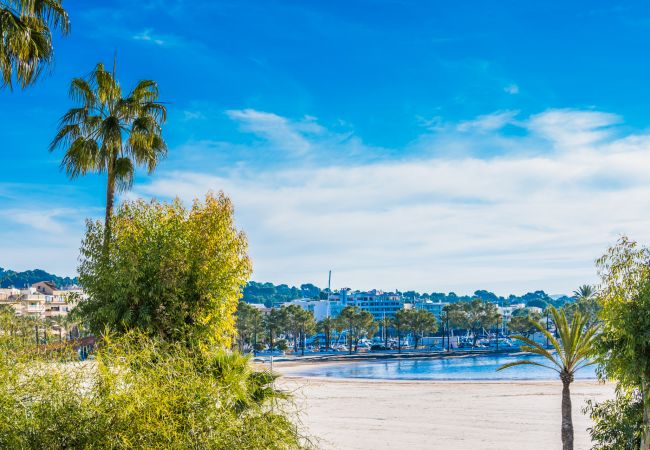 Ferienwohnung in Alcudia - Ferienwohnung Blue Palm Beach mit Meerblick