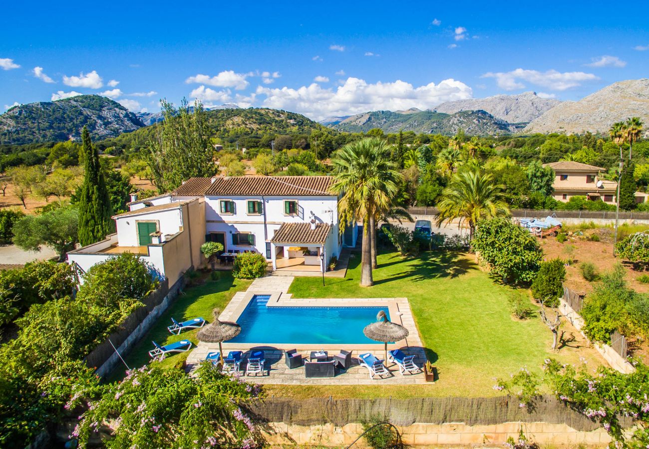 Finca in Pollensa - Grosse Finca mit Pool Can Barrio in Pollensa