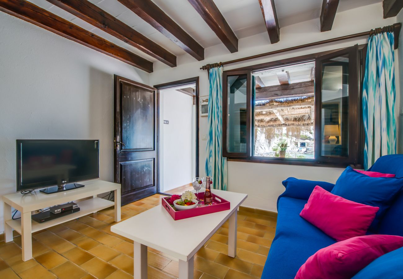 Ferienwohnung in Cala San Vicente - Wohnung am Strand Barques 2 auf Mallorca