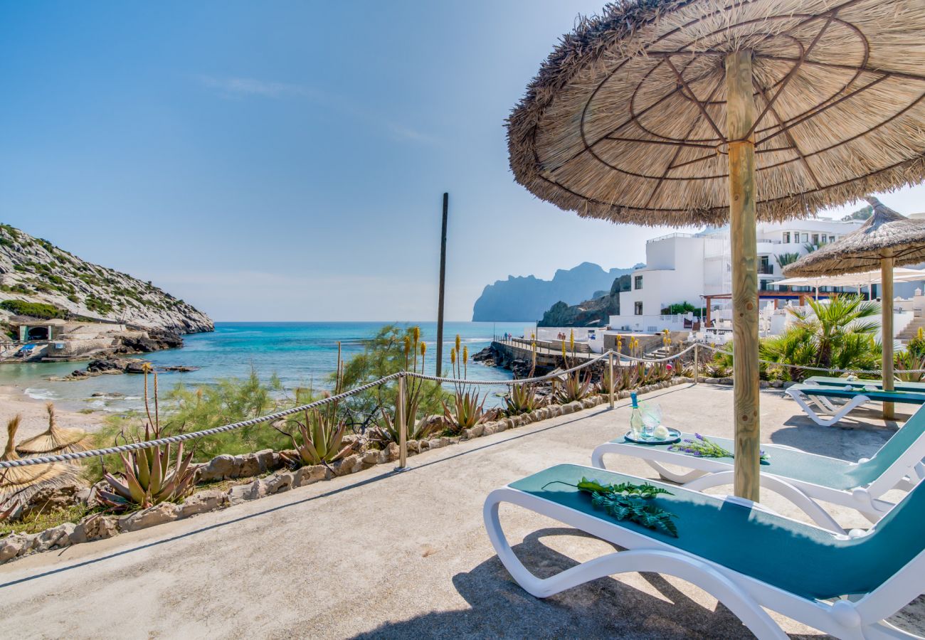 Ferienwohnung in Cala San Vicente - Wohnung am Strand Barques 3 auf Mallorca