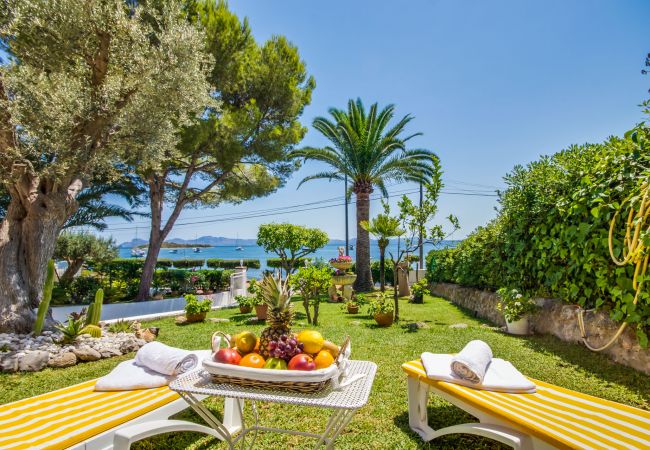 Haus mit Blick auf das Meer in Alcudia.