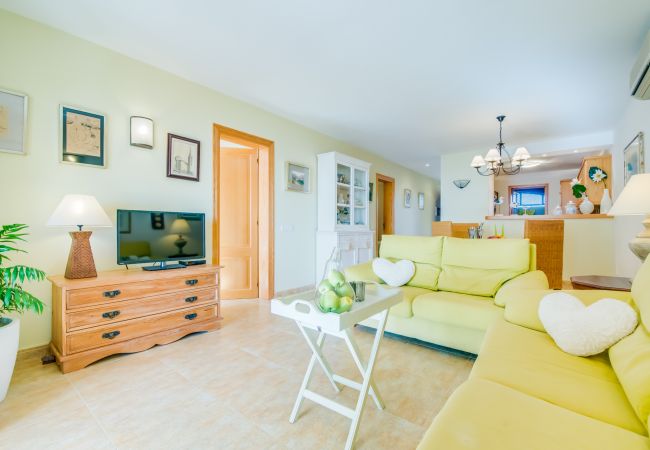 Ferienwohnung in Sa Rapita - Apartment Blau Mari  mit Pool auf Mallorca