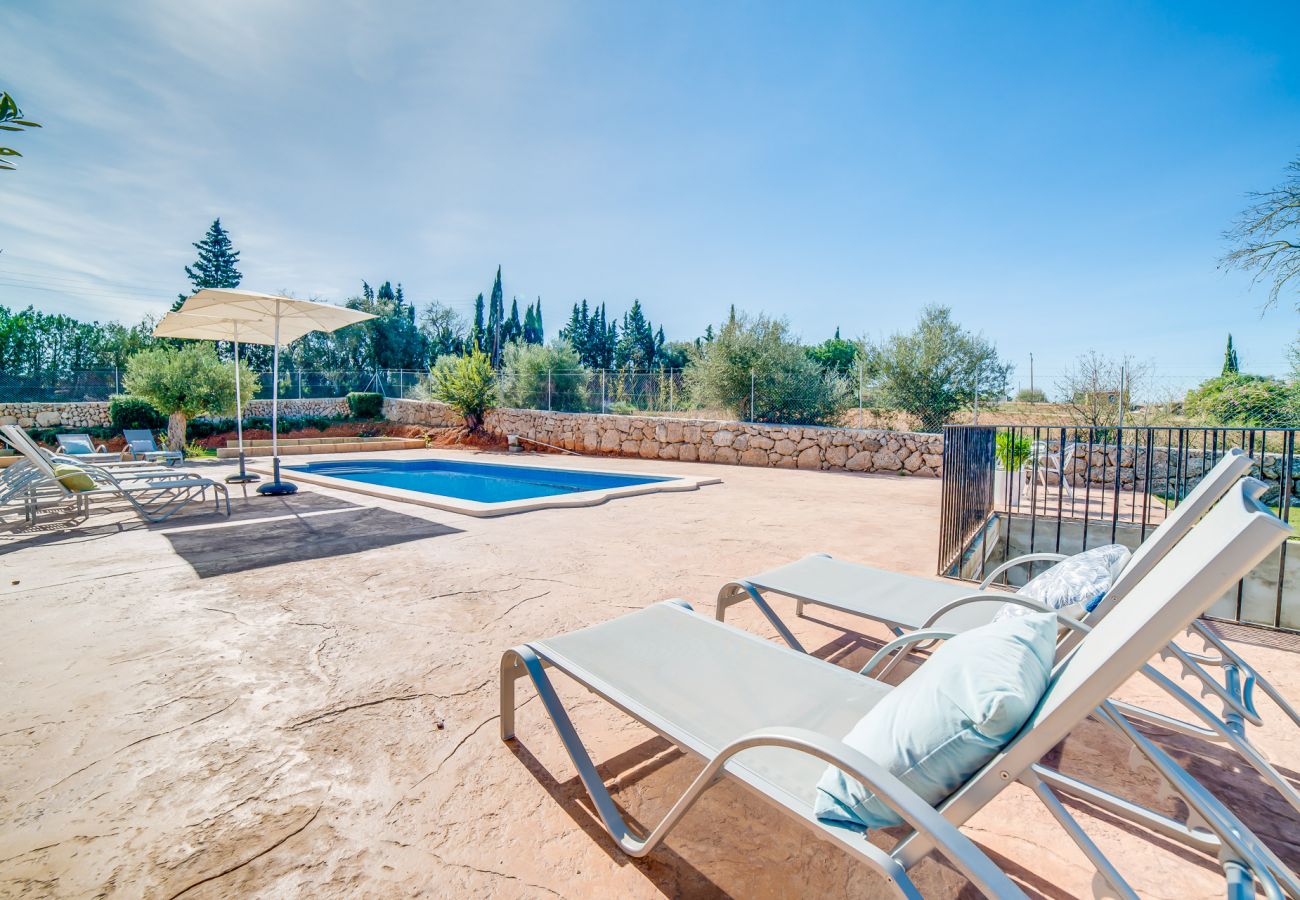 Finca in Sencelles - Finca auf Mallorca Can Brivo mit Pool