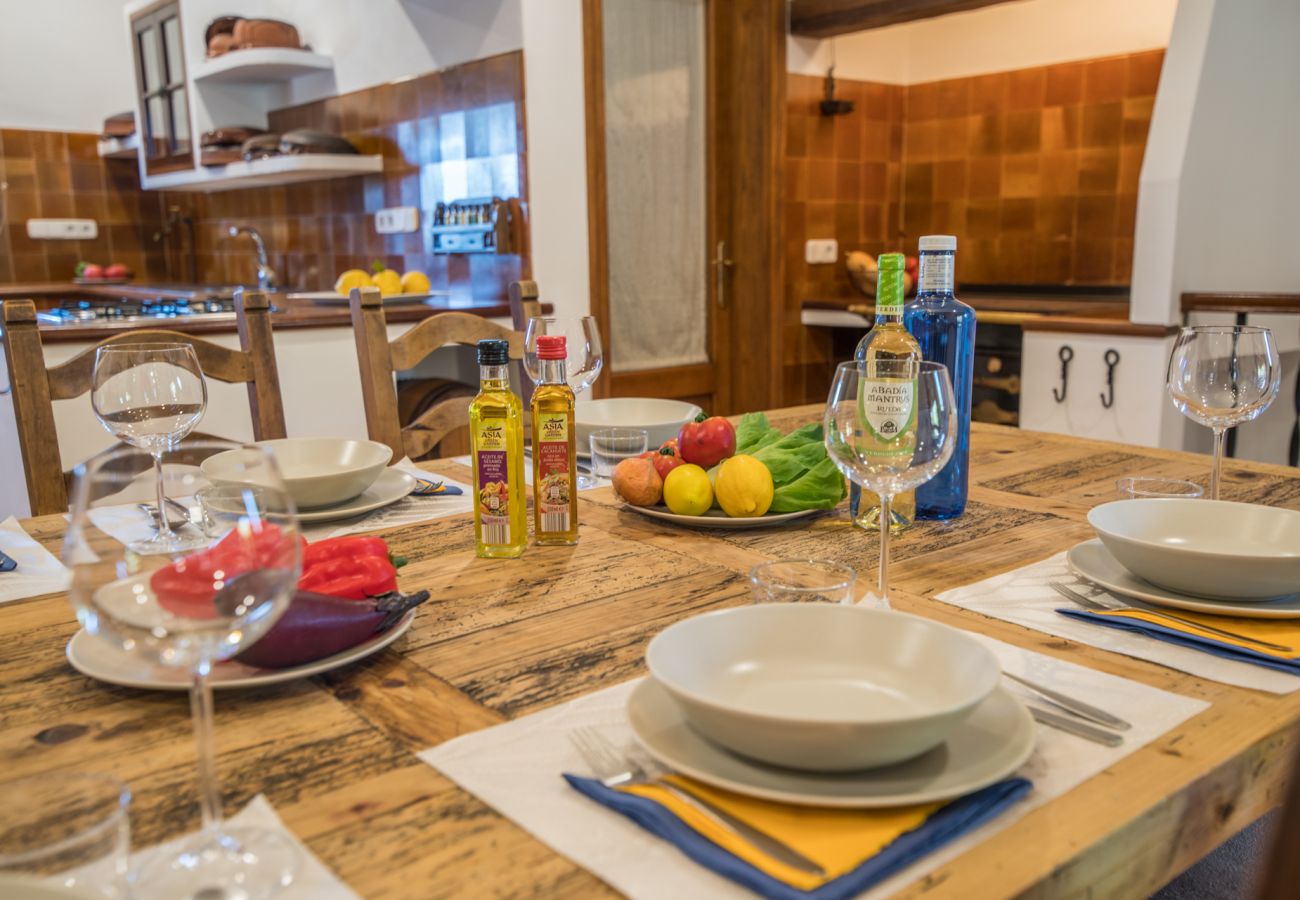 Ferienhaus in Costitx - Dorfhaus Can Busca auf Mallorca mit Pool
