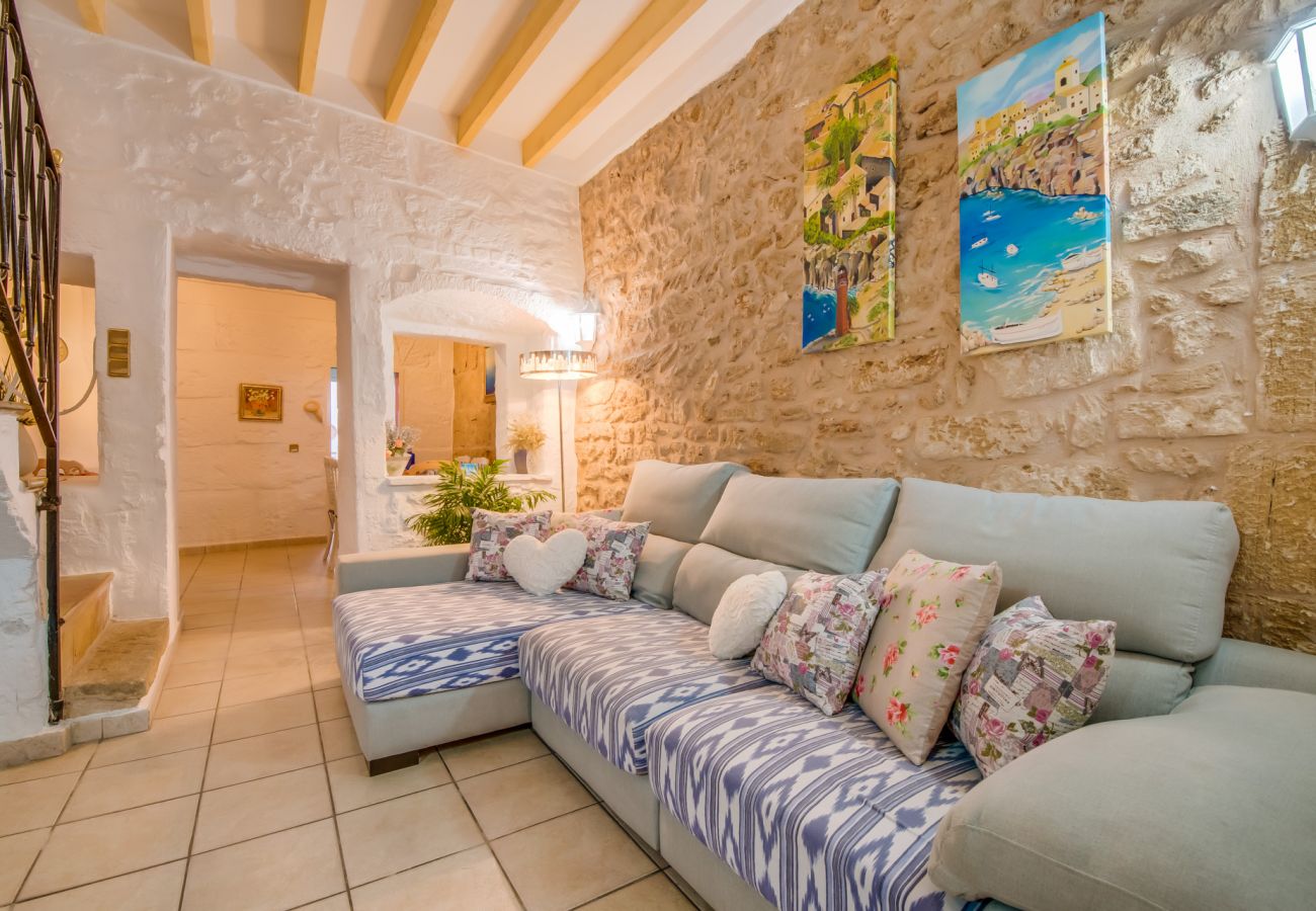 Ferienhaus in Alcudia - Mallorquinisches Haus in Alcudia Corro Sant Jaume mit Klimaanlage