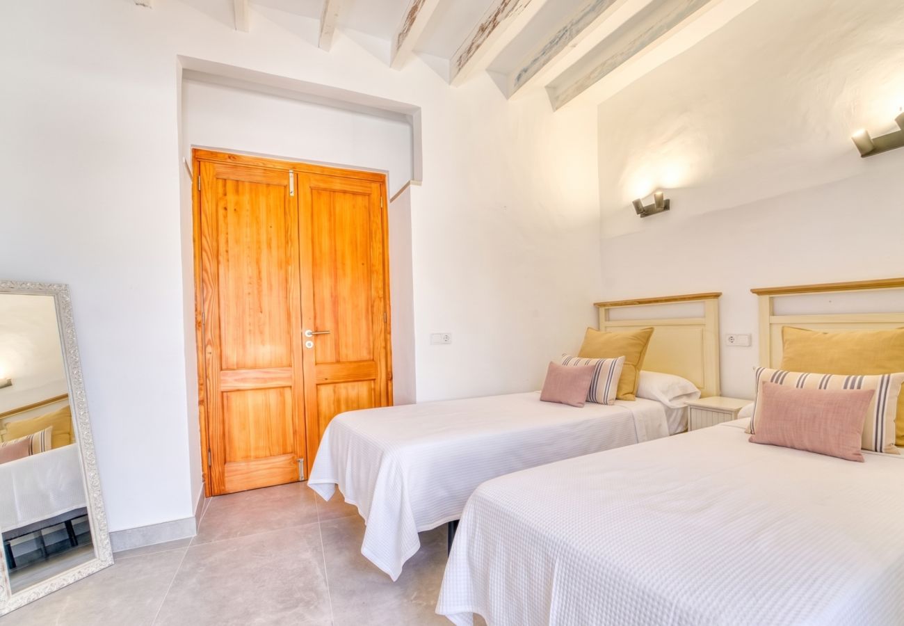 Ferienhaus in Alcudia - Mallorquinisches Haus Corro Sant Jaume Alcudia