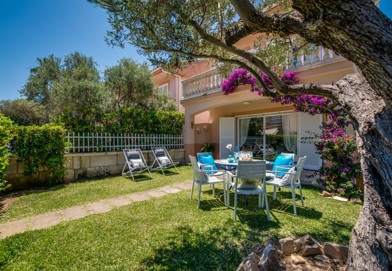 Haus mit großem Garten und Pool in Alcudia