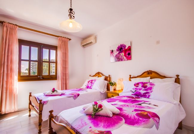 Ferienhaus in Alcúdia - Haus mit Pool Eden Lago in der Nähe des Strandes Ferienhaus in Alcúdia - Haus mit Pool Eden Lago in der Nähe des Strandes