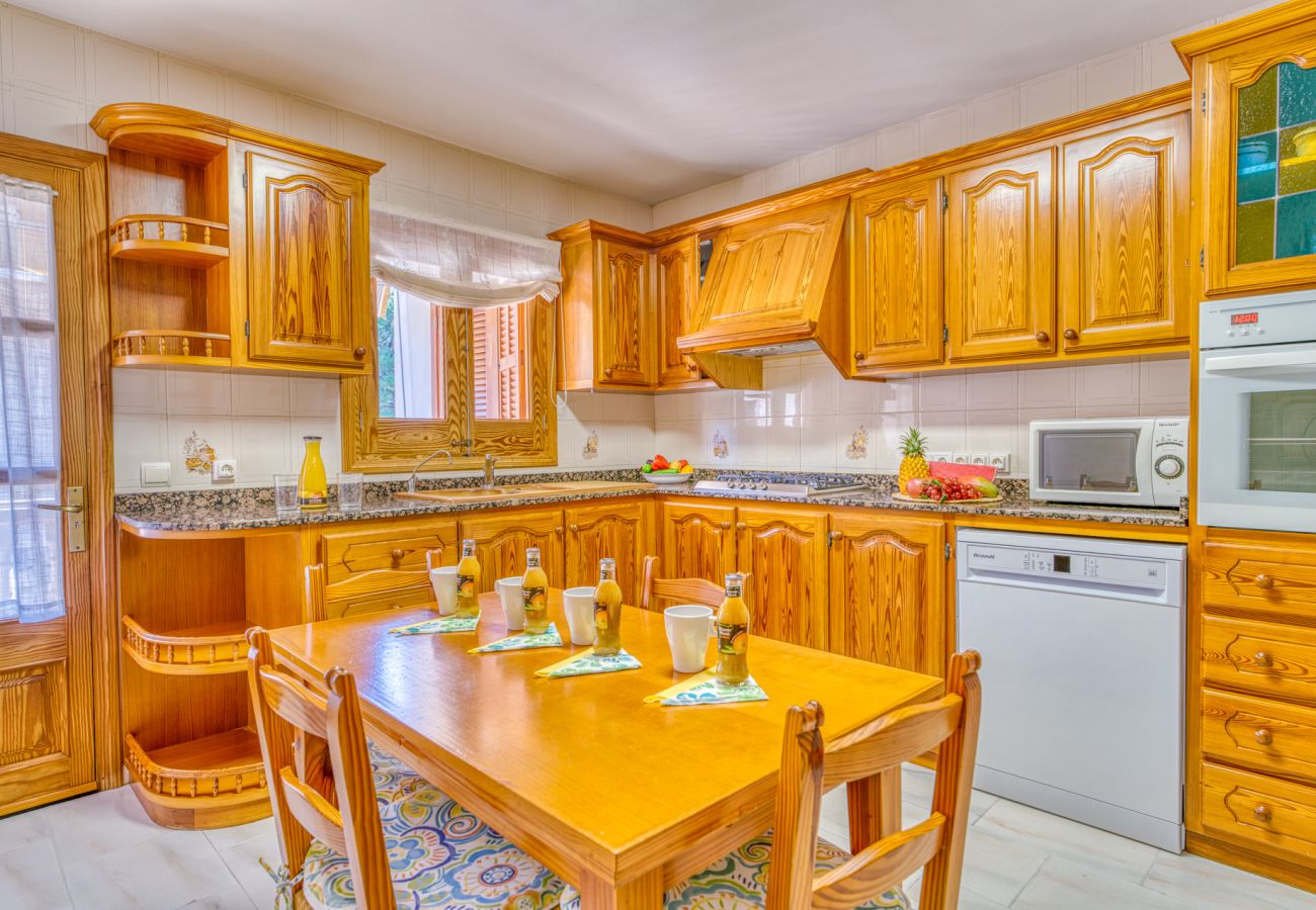 Ferienhaus in Alcudia - Haus mit Pool Eden Lago in der Nähe des Strandes Ferienhaus in Alcudia - Haus mit Pool Eden Lago in der Nähe des Strandes