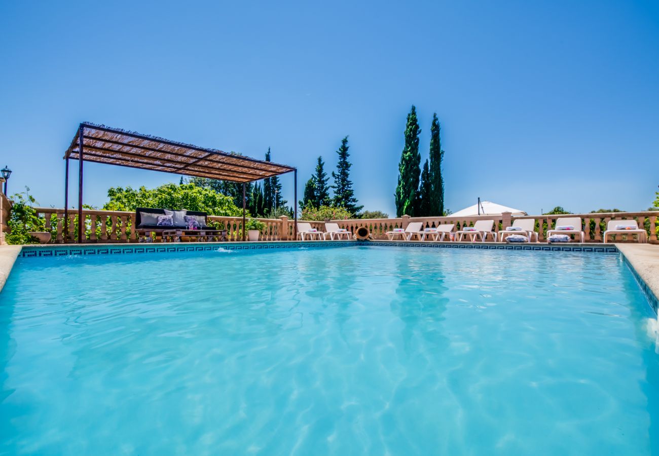 Finca in Muro - ☼ Privat gelegene Finca 8 km vom Strand entfernt