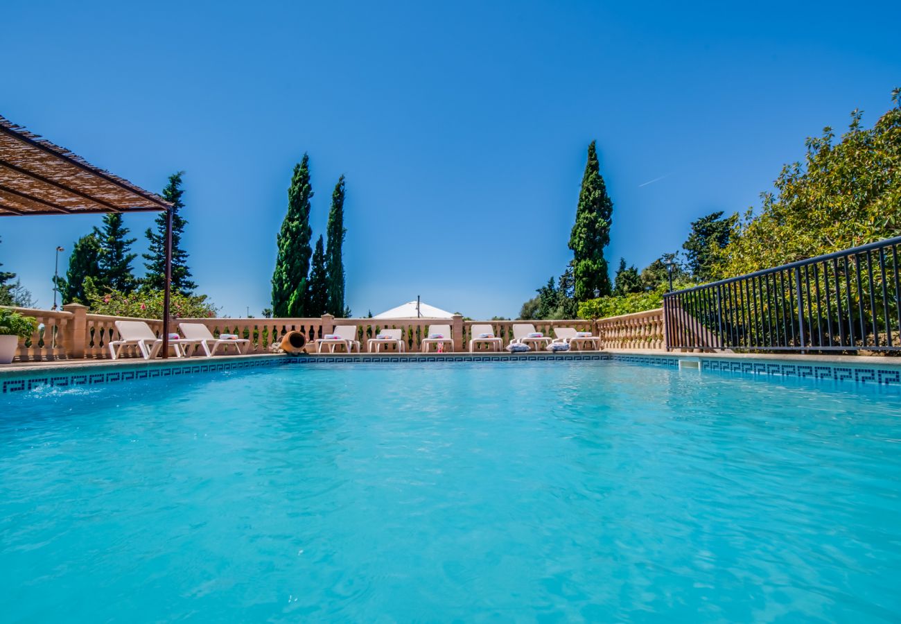 Finca in Muro - ☼ Privat gelegene Finca 8 km vom Strand entfernt