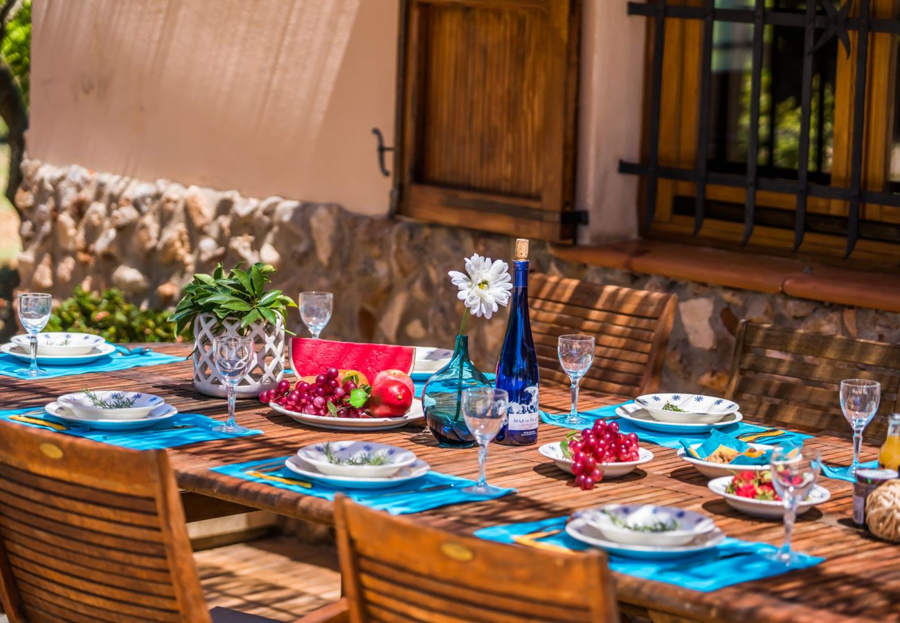 Finca in Muro - ☼ Privat gelegene Finca 8 km vom Strand entfernt