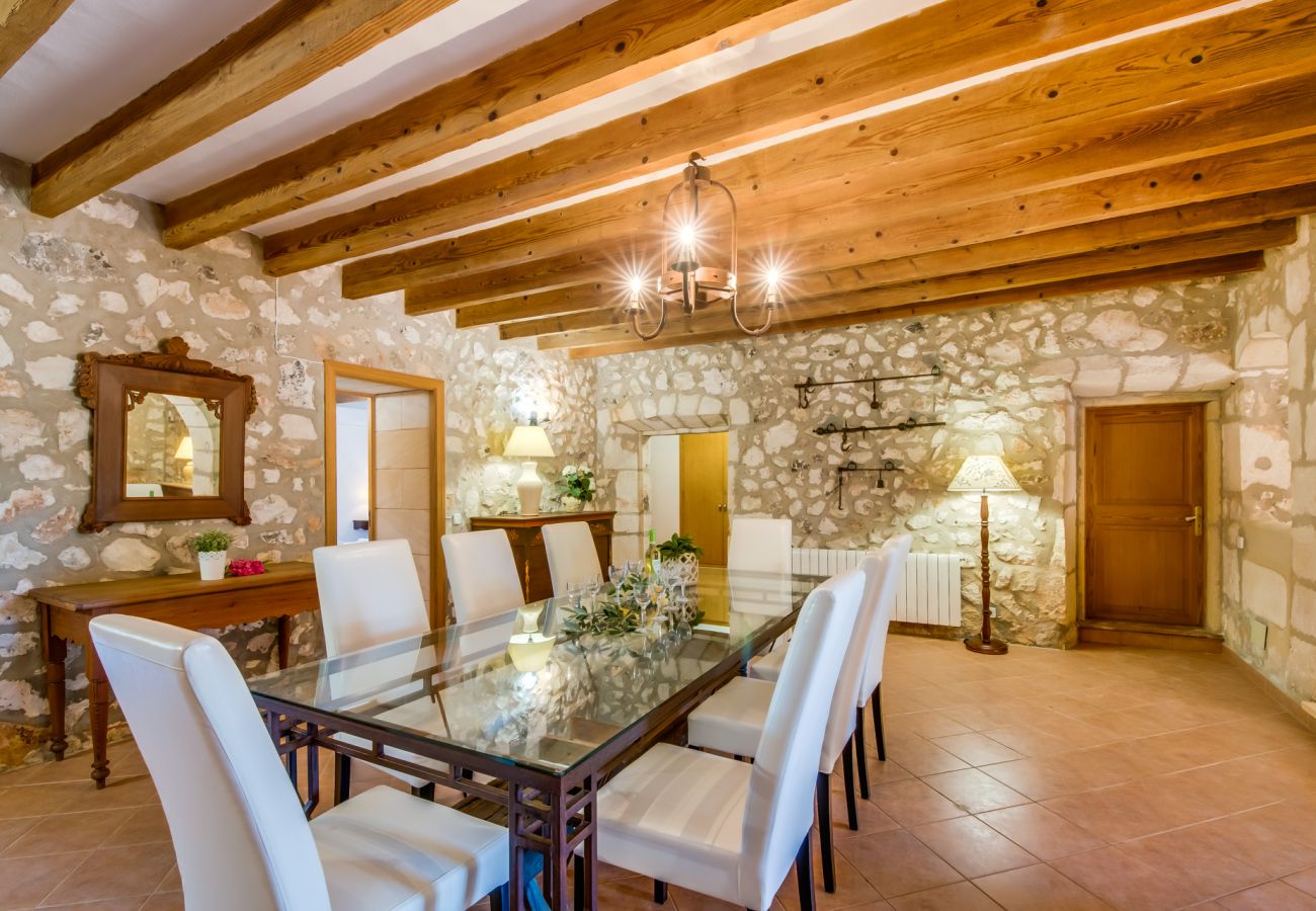 Finca in Muro - ☼ Privat gelegene Finca 8 km vom Strand entfernt