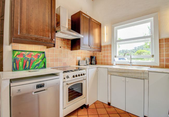 Finca in Selva - Ländliche Finca Can Flauta mit Pool auf Mallorca Finca in Selva - Ländliche Finca Can Flauta mit Pool auf Mallorca