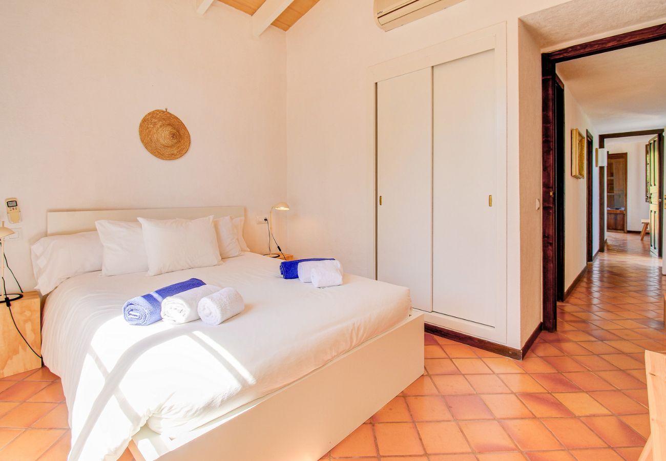 Finca in Selva - Ländliche Finca Can Flauta mit Pool auf Mallorca