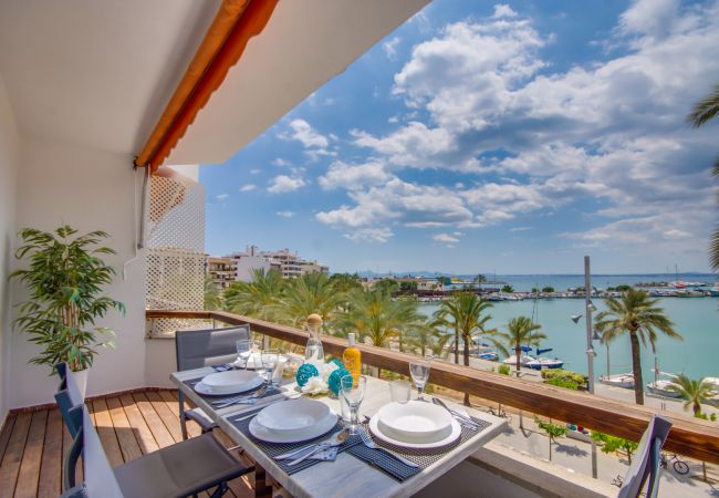 Apartment mit Meerblick in Puerto de Alcudia