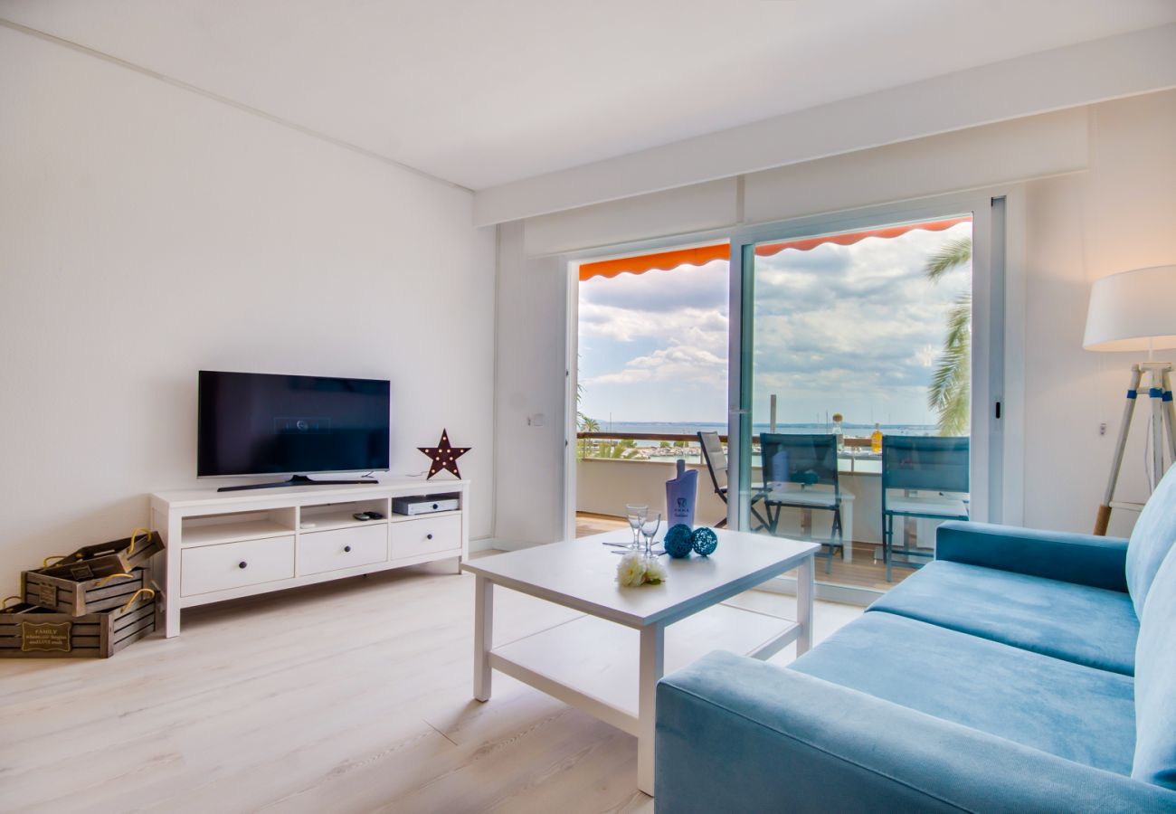 Ferienwohnung in Puerto Alcudia mit Meerblick