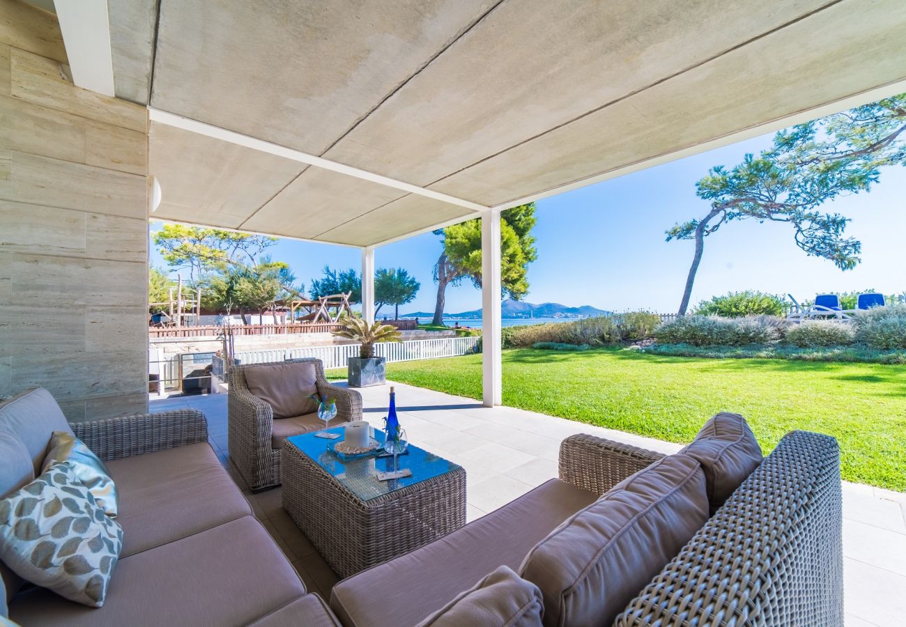 Haus mit Meerblick am Strand von Muro