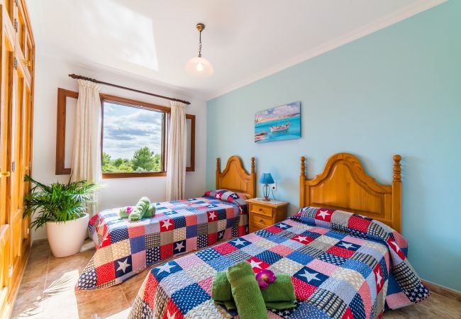 Ferienhaus in Playa de Muro - Haus in Strandnähe Can Paris in Playa de Muro Ferienhaus in Playa de Muro - Haus in Strandnähe Can Paris in Playa de Muro