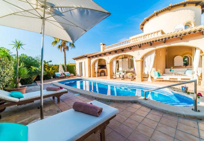 Haus auf Mallorca mit Pool, Grill und in der Nähe des Meeres