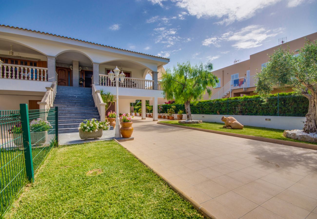 Ferienhaus in Alcudia - Casa Flor mit Pool in der Nähe des Strandes Alcudia