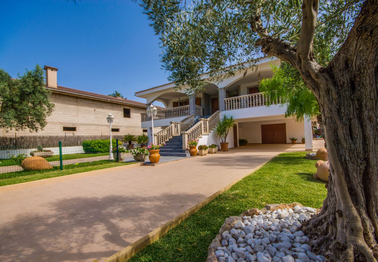 Ferienhaus in Alcudia - Casa Flor mit Pool in der Nähe des Strandes Alcudia