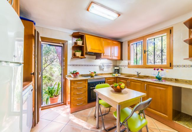 Ferienhaus in Porto Petro - Ländliches Haus auf Mallorca Casa Tenis Meernähe Ferienhaus in Porto Petro - Ländliches Haus auf Mallorca Casa Tenis Meernähe