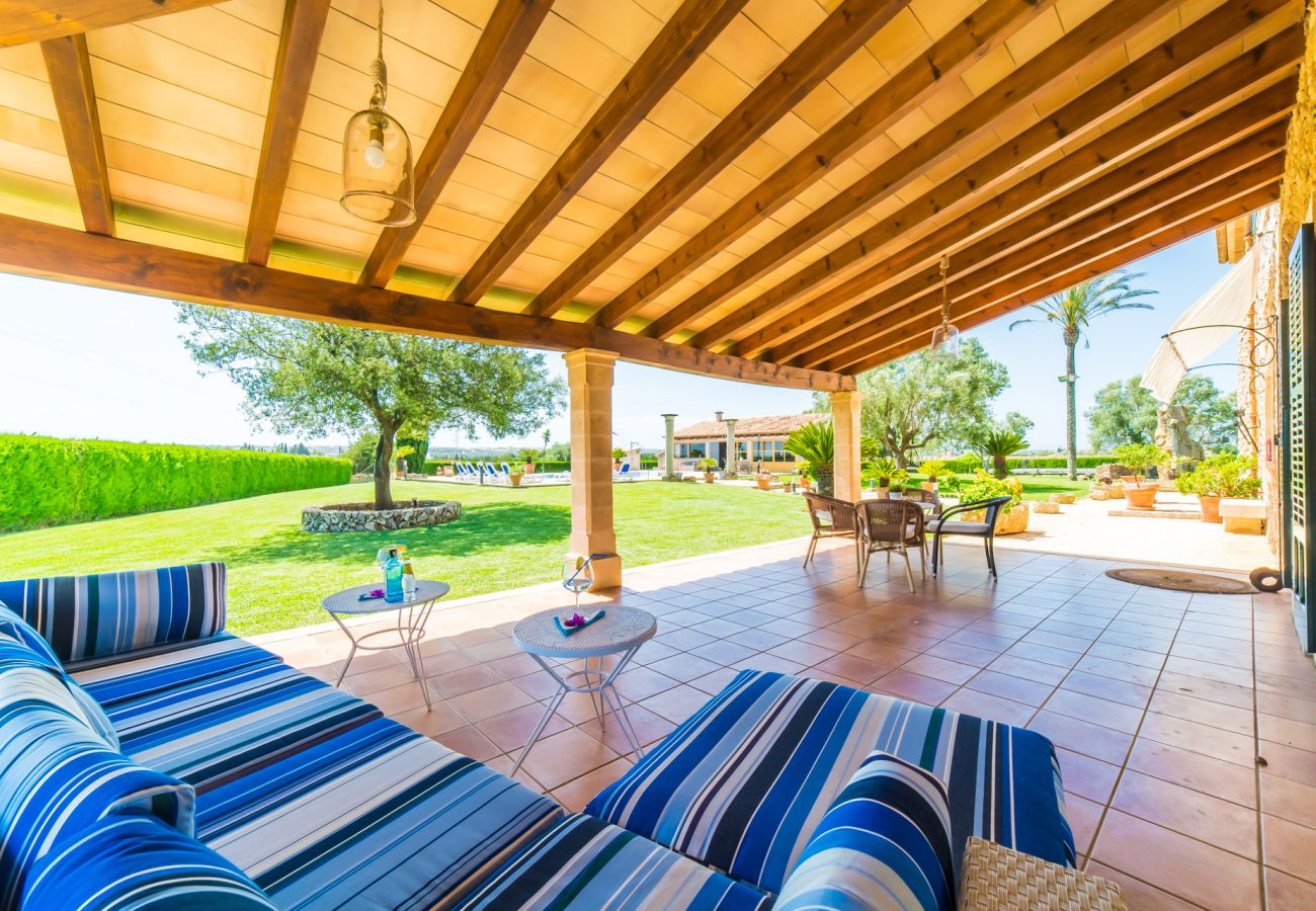 Ferienhaus-Finca mit Pool im Norden Mallorcas