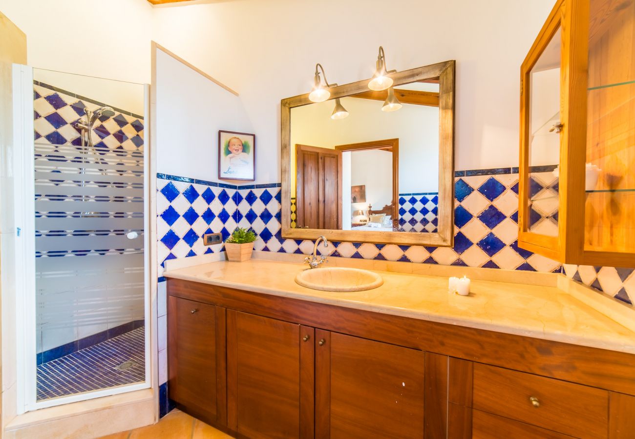 Ferienhaus in Sa Pobla - Rustikale Finca auf Mallorca Can Colis mit Pool