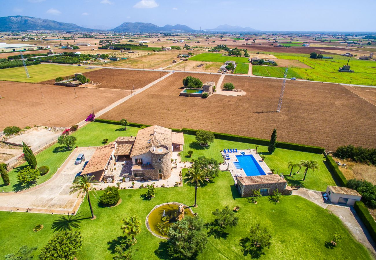 Ferienhaus in Sa Pobla - Rustikale Finca auf Mallorca Can Colis mit Pool