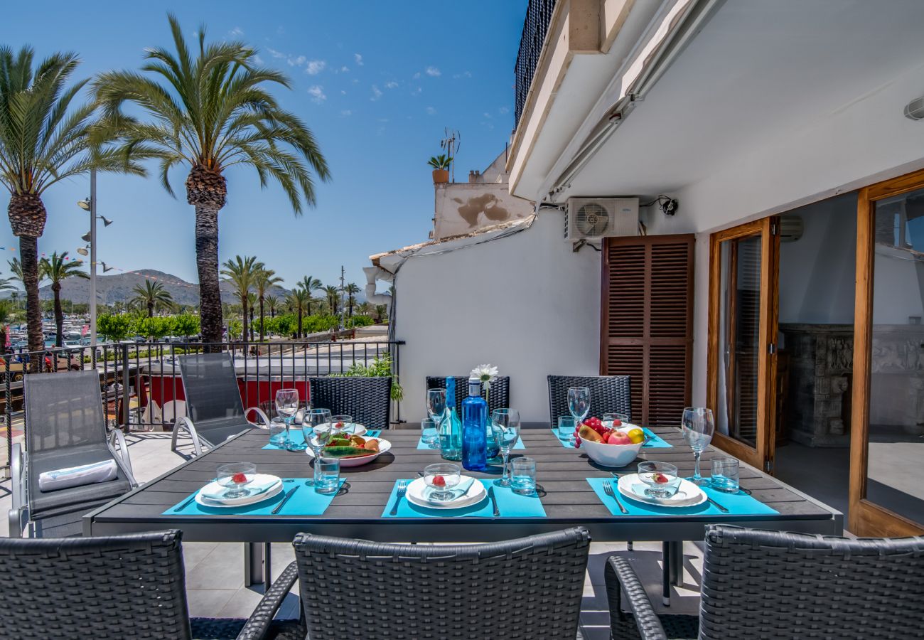 Ferienwohnung in Puerto de Alcudia - Wohnung Hafen Alcudia Mary mit Meerblick 