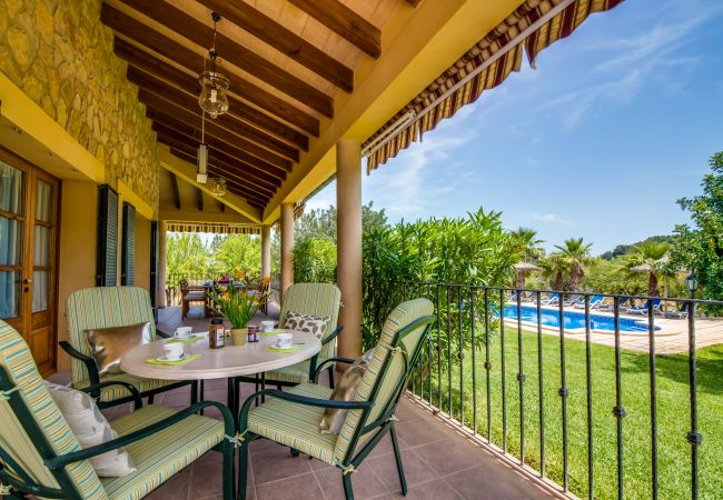 Finca in Selva - Ländliche Finca Cas Mestre mit Pool auf Mallorca Finca in Selva - Ländliche Finca Cas Mestre mit Pool auf Mallorca