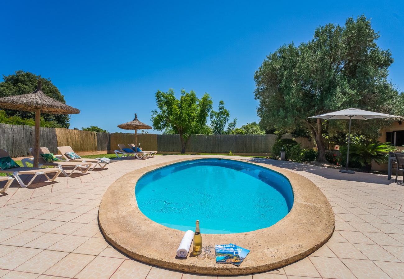 Ferienhaus in Alcudia - Finca Toni Alcudia in der N&auml;he vom Strand mit Pool