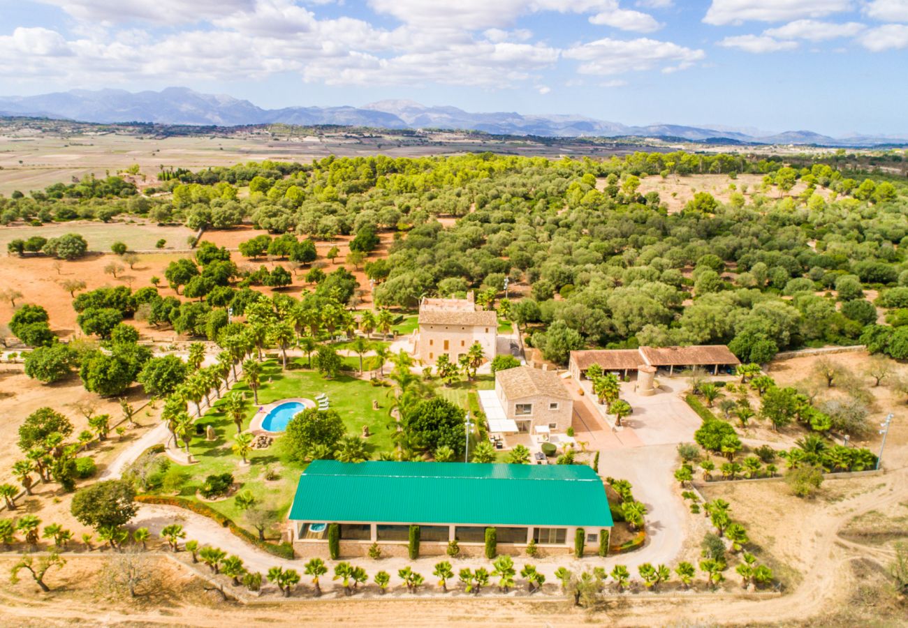 Finca in Maria de la salut - Finca Son Perot mit Pools auf Mallorca