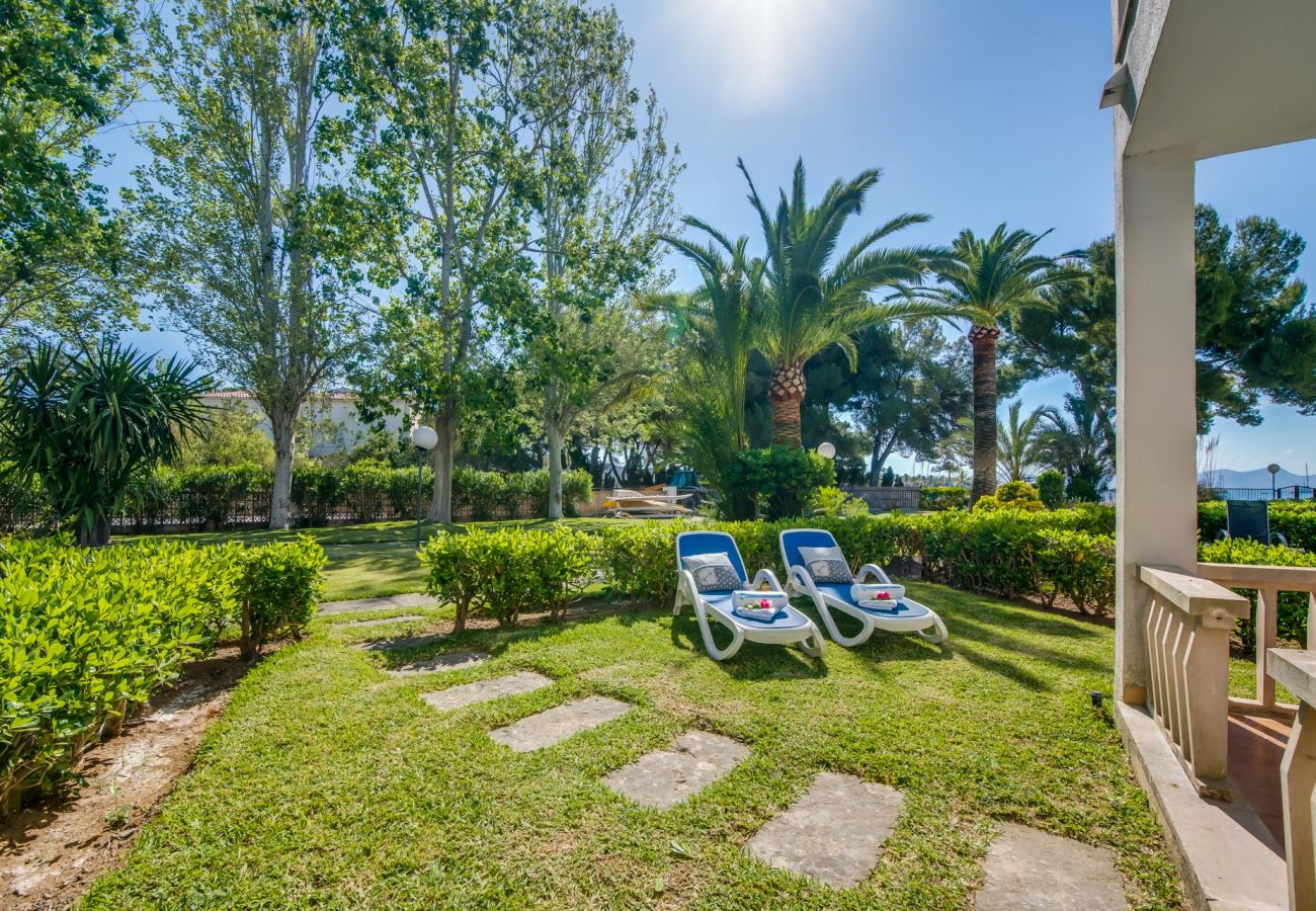 Ferienwohnung in Alcudia - Wohnung am Strand in Alcudia Playasol mit Garten.