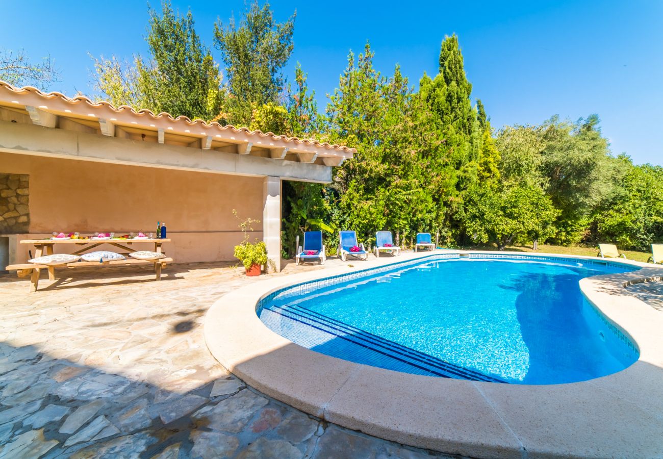 Finca in Buger - Ländliche Finca Sa Costa mit Pool auf Mallorca