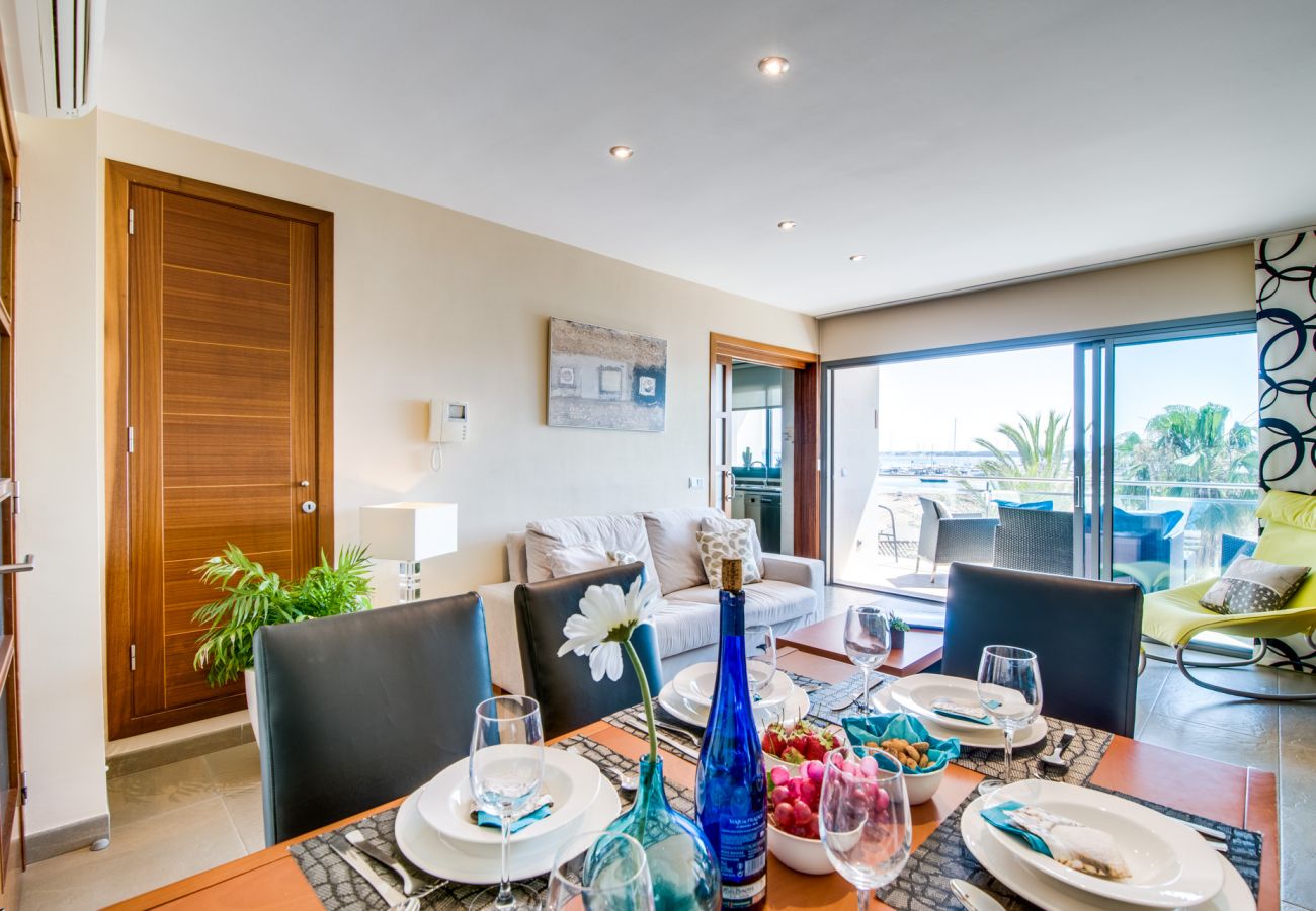 Klimatisierte Ferienwohnung mit Ausblick in Puerto Alcudia