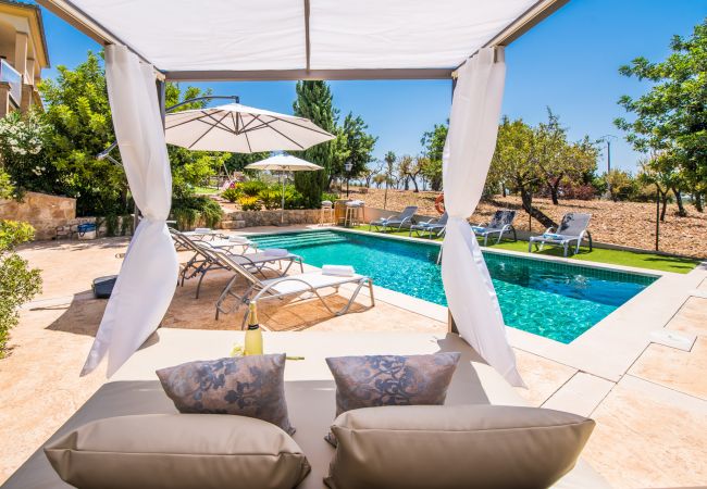 Finca in Selva - Finca Puig den Guardiola mit Bergblick Finca in Selva - Finca Puig den Guardiola mit Bergblick