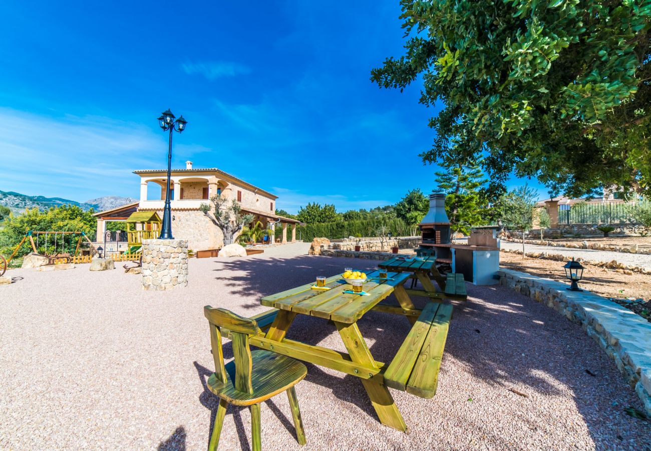 Finca in Selva - Finca Puig den Guardiola mit Bergblick