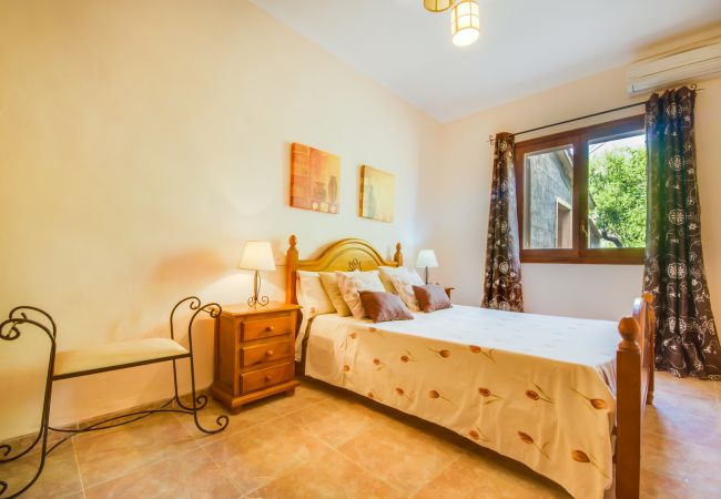 Finca in Inca - Ländliche Finca mit Pool Casa de Puri auf Mallorca Finca in Inca - Ländliche Finca mit Pool Casa de Puri auf Mallorca