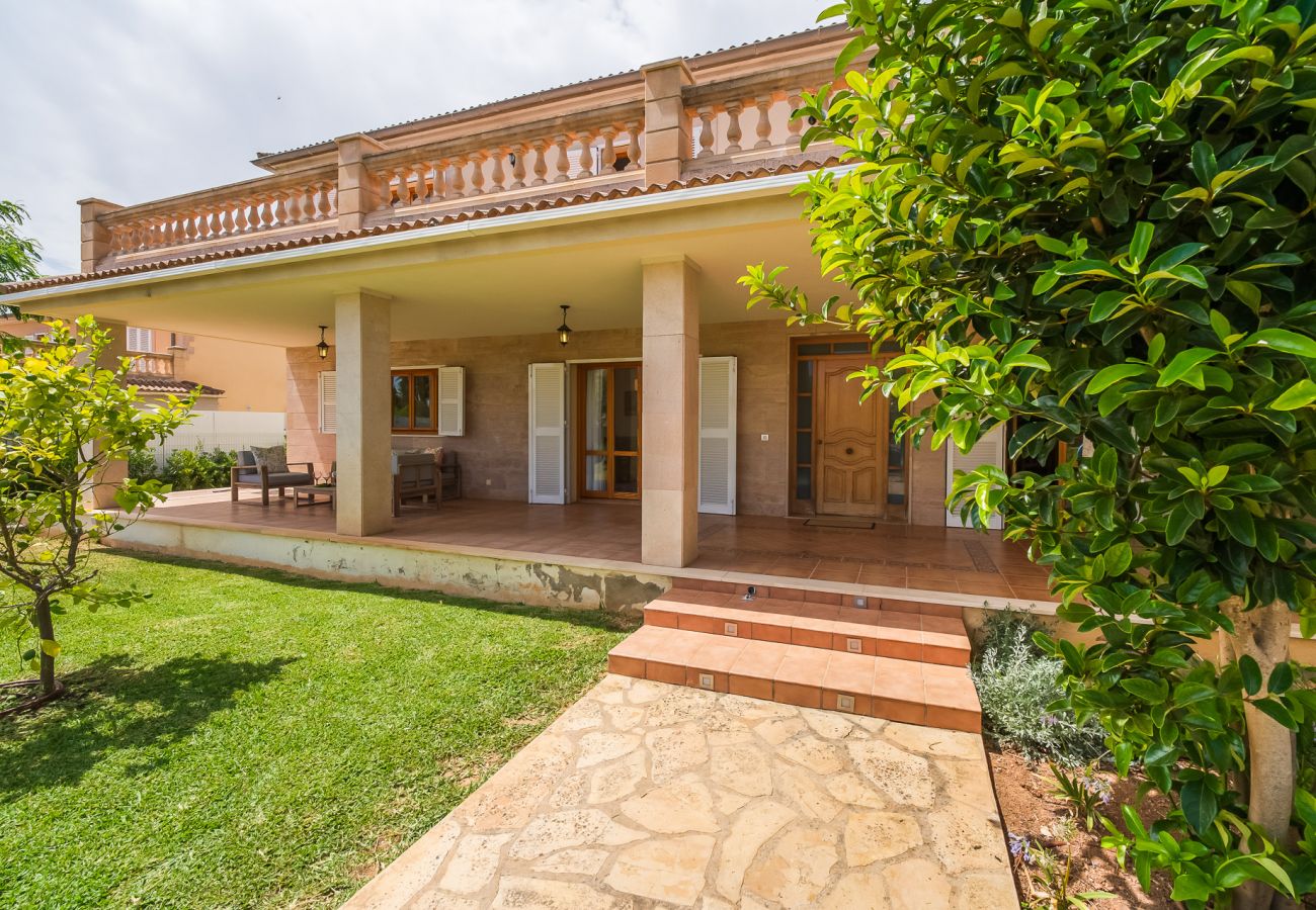 Ferienhaus in Crestatx - Villa mit Grill Romana mit Pool auf Mallorca