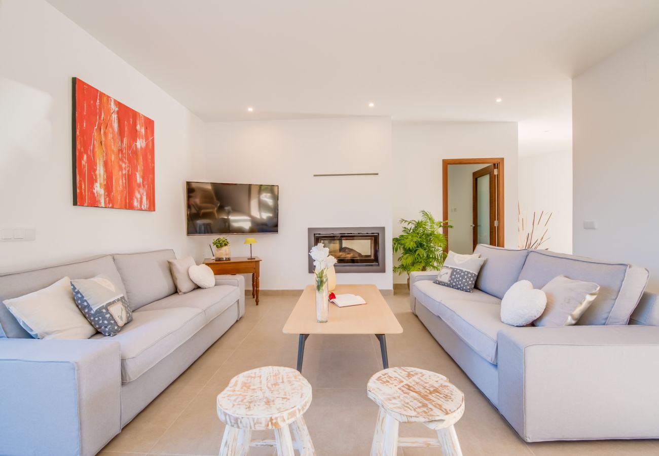 Finca in Ariany - Finca Sa Canova Ariany modern mit pool Mallorca