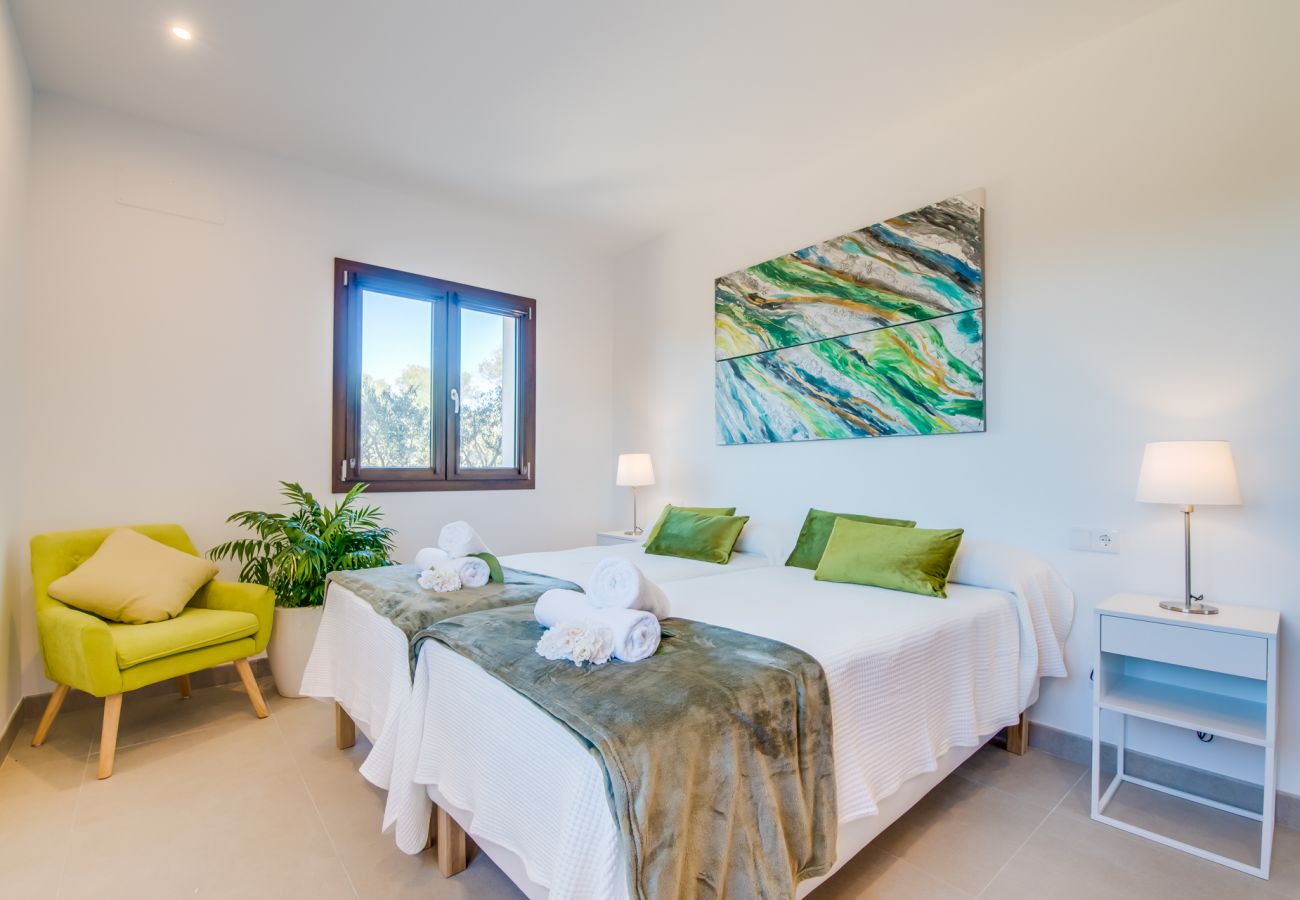 Finca in Ariany - Finca Sa Canova Ariany modern mit pool Mallorca