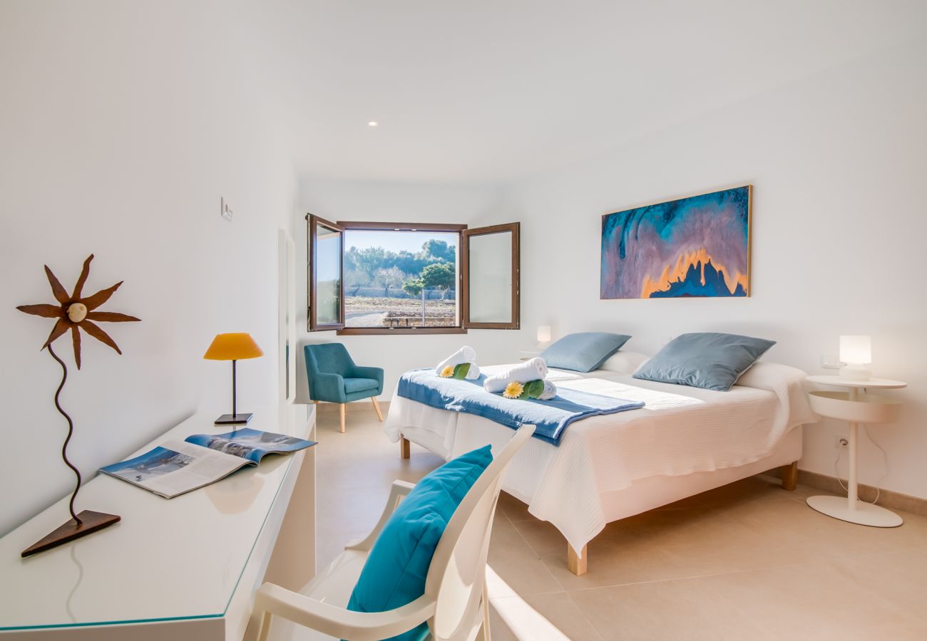 Finca in Ariany - Finca Sa Canova Ariany modern mit pool Mallorca