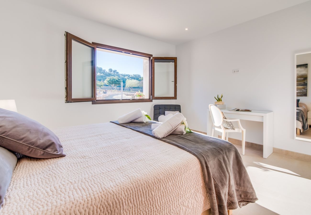Finca in Ariany - Finca Sa Canova Ariany modern mit pool Mallorca