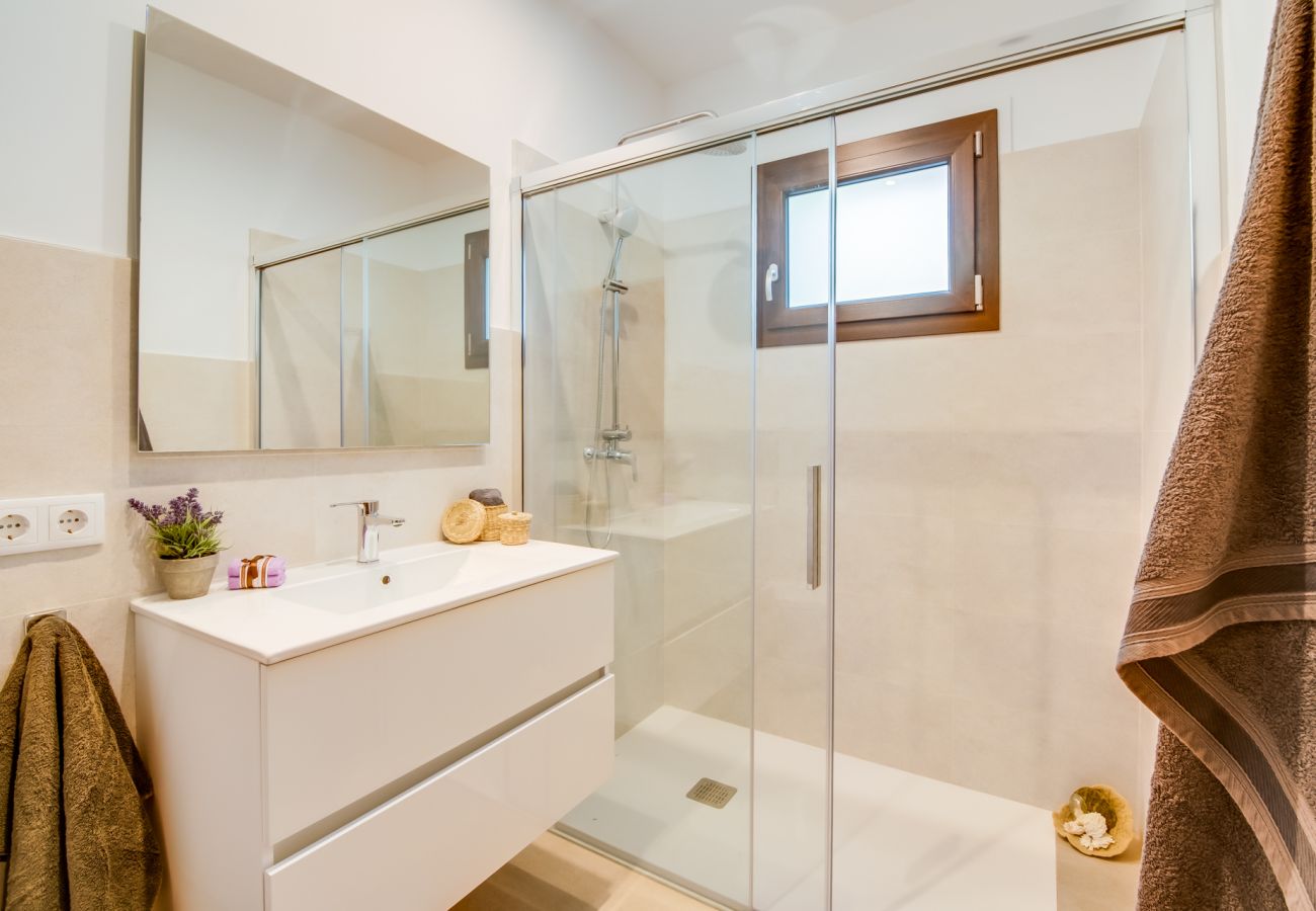 Finca in Ariany - Finca Sa Canova Ariany modern mit pool Mallorca