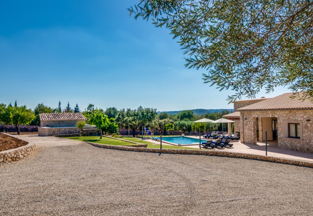 Finca in Ariany - Finca Sa Canova Ariany modern mit pool Mallorca